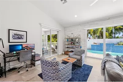 161 Tahiti Cir, Naples, FL 34113 - Photo 16