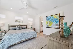 161 Tahiti Cir, Naples, FL 34113 - Photo 20