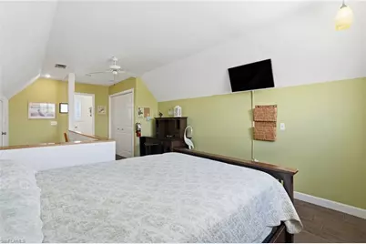 850 Oak St, Fort Myers Beach, FL 33931 - Photo 14