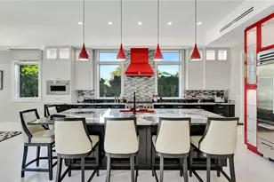 739 5th Ave N, Naples, FL 34102 - Photo 8