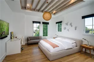 3770 Crayton Rd, Naples, FL 34103 - Photo 20