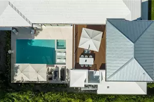 3770 Crayton Rd, Naples, FL 34103 - Photo 24