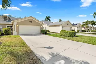 8185 Tauren Ct, Naples, FL 34119 - Photo 2