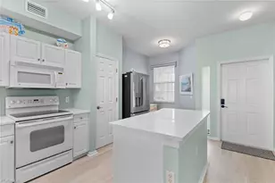 4000 Loblolly Bay Dr, Naples, FL 34114 - Photo 10