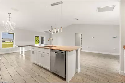 2422 NW 21st Ave, Cape Coral, FL 33993 - Photo 8
