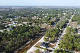 648 Ames St E, Lehigh Acres, FL 33974 - Photo 28