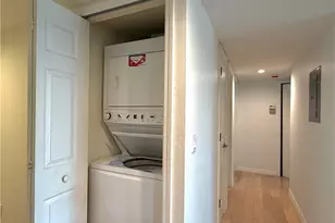 1001 Foxfire Ln, Naples, FL 34104 - Photo 14