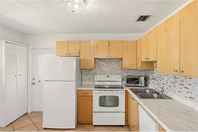 4231 Mariner Ln, Bonita Springs, FL 34134 - Photo 10