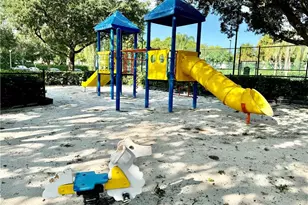 1200 Reserve Way, Naples, FL 34105 - Photo 18