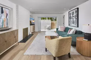 255 2nd Ave S, Naples, FL 34102 - Photo 6