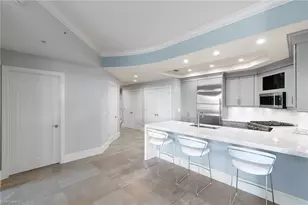 9123 Strada Pl, Naples, FL 34108 - Photo 10