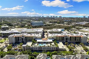 9123 Strada Pl, Naples, FL 34108 - Photo 32