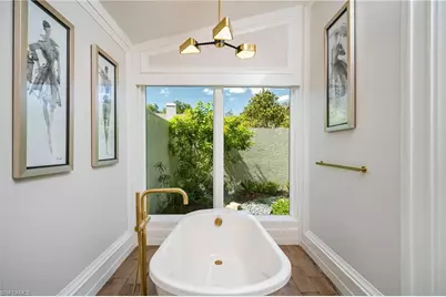 805 Lake Vista Ct, Naples, FL 34108 - Photo 26