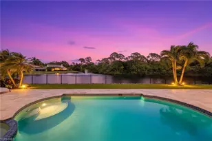 805 Lake Vista Ct, Naples, FL 34108 - Photo 2