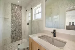 805 Lake Vista Ct, Naples, FL 34108 - Photo 38