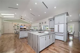 805 Lake Vista Ct, Naples, FL 34108 - Photo 14