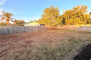 9017 Pineapple Rd, Fort Myers, FL 33967 - Photo 18