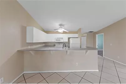 841 SE 8th Ter, Cape Coral, FL 33990 - Photo 6