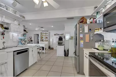 605 101st Ave N, Naples, FL 34108 - Photo 12