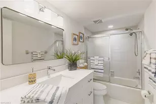 17 Bluebill Ave, Naples, FL 34108 - Photo 18