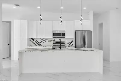 3418 8th St SW, Lehigh Acres, FL 33976 - Photo 4