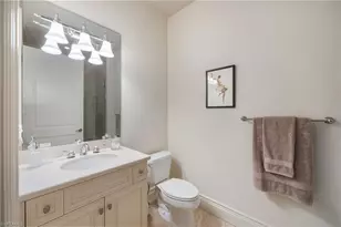 1400 Gulf Shore Blvd N, Naples, FL 34102 - Photo 16