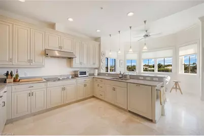 1400 Gulf Shore Blvd N #312, Naples, FL 34102 - Photo 4
