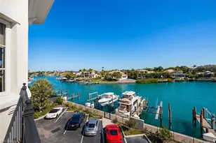 1400 Gulf Shore Blvd N, Naples, FL 34102 - Photo 22