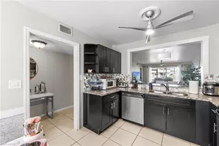 1358 Derbyshire Ct, Naples, FL 34116 - Photo 10