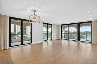 6020 Pelican Bay Blvd #E402, Naples, FL 34108 - Photo 6