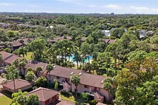 3231 Horse Carriage Way, Naples, FL 34105 - Photo 36