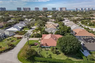 721 Turkey Oak Ln, Naples, FL 34108 - Photo 22