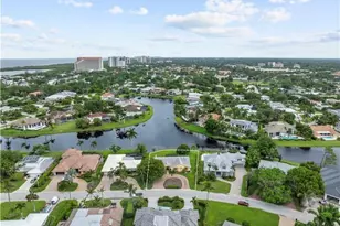 497 Devils Ln, Naples, FL 34103 - Photo 2