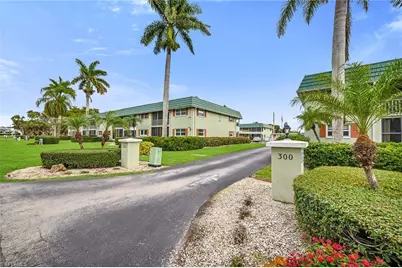 200 Valley Stream Dr #3B, Naples, FL 34113 - Photo 32