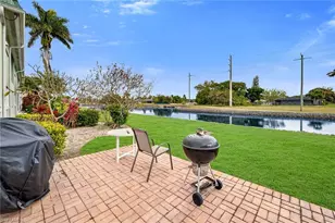 200 Valley Stream Dr, Naples, FL 34113 - Photo 34