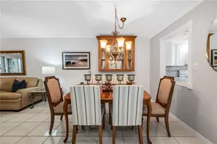 200 Valley Stream Dr, Naples, FL 34113 - Photo 12