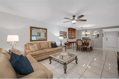 200 Valley Stream Dr #3B, Naples, FL 34113 - Photo 4