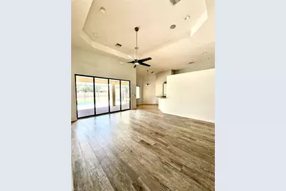 27031 Edenrock Ct, Bonita Springs, FL 34135 - Photo 4