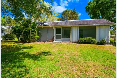 225 Georgetown Blvd, Naples, FL 34112 - Photo 12