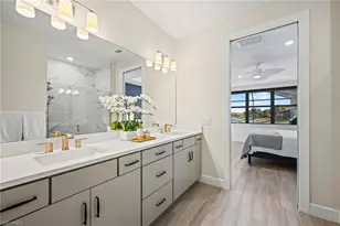 12351 Canal Grande Dr, Fort Myers, FL 33913 - Photo 10