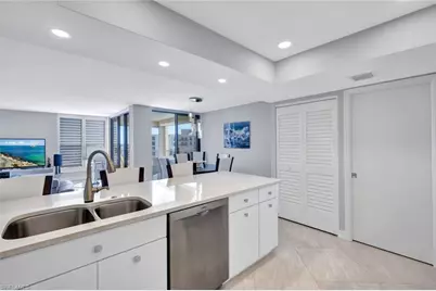 3215 Gulf Shore Blvd N #704N, Naples, FL 34103 - Photo 8