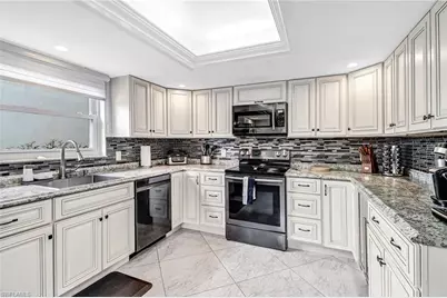 185 Cypress Way E #A-106, Naples, FL 34110 - Photo 12