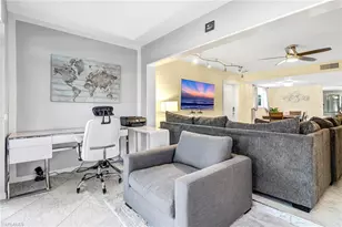 185 Cypress Way E, Naples, FL 34110 - Photo 10