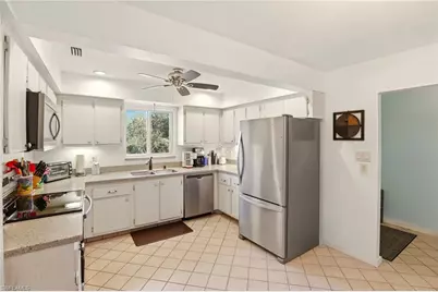 215 Cypress Way E #E3, Naples, FL 34110 - Photo 8