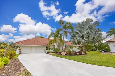 4896 Shearwater Ln, Naples, FL 34119 - Photo 1