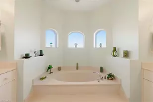 126 Nicholas Pkwy W, Cape Coral, FL 33991 - Photo 18