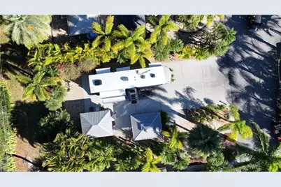 10035 Ramblewood Ct, Fort Myers, FL 33905 - Photo 8