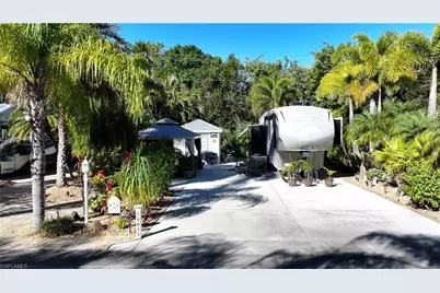 10035 Ramblewood Ct, Fort Myers, FL 33905 - Photo 1