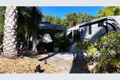 10035 Ramblewood Ct, Fort Myers, FL 33905 - Photo 14