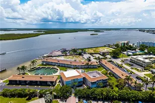 850 Palm St, Marco Island, FL 34145 - Photo 22